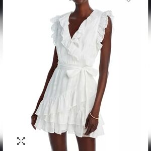 NWT✨️AQUA FORMAL DRESS SIZE 8 WHITE